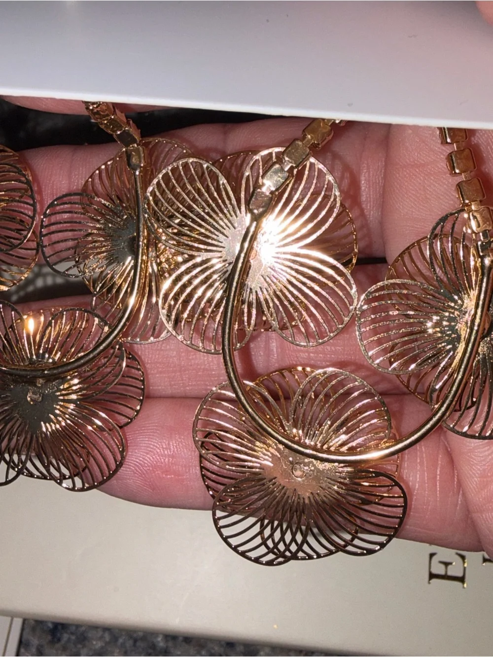 NWT Natasha Gold Filigree Floral Rhinestone Dangle Earrings